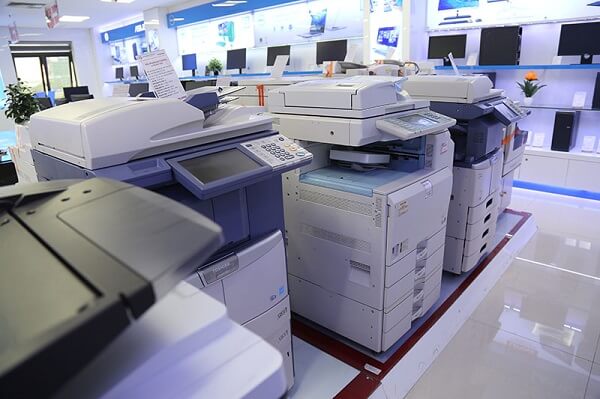 Cách sửa máy photocopy bị đen mép giấy do hỏng đi gạt mực nhỏ