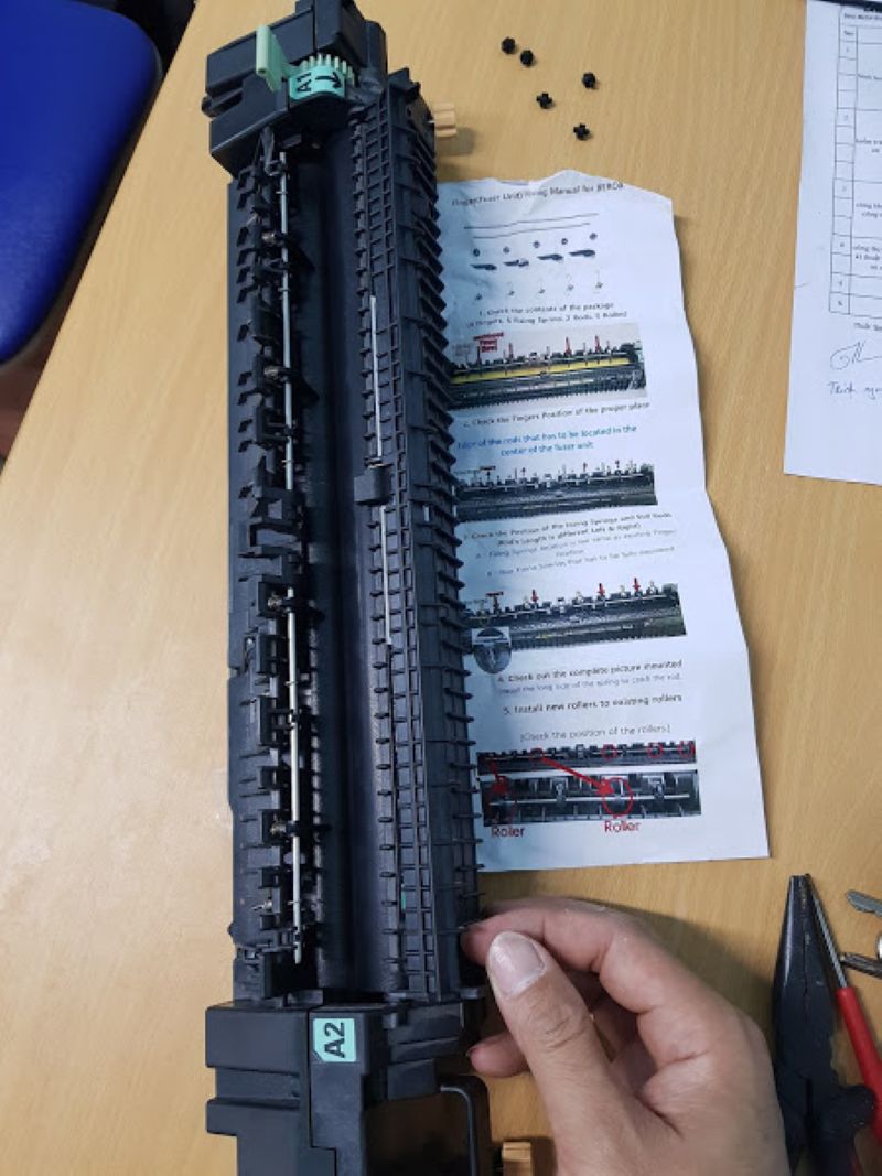 Cụm tách giấy là linh kiện quan trọng của máy photocopy