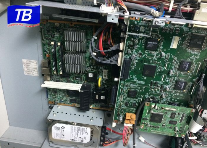 Kiểm tra mainboard (Board nguồn) trên máy Toshiba 855