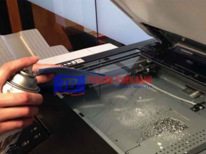 Hướng dẫn vệ sinh gương trong dàn scan
